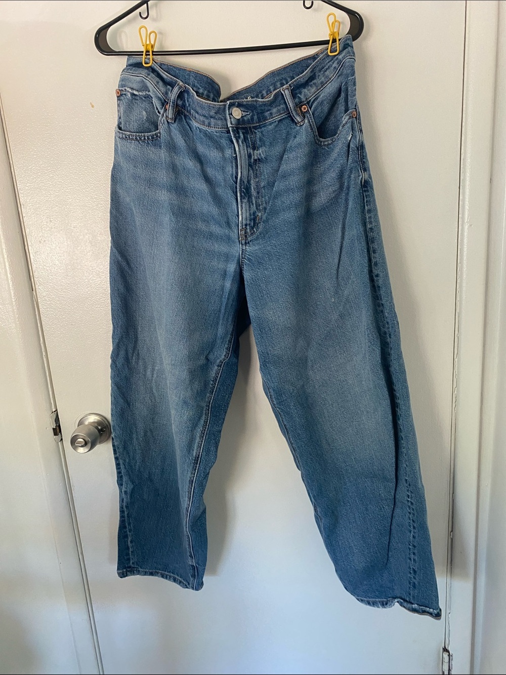 American Eagle Outfitters Light Blue “Strigid” Boyfriend Jeans
